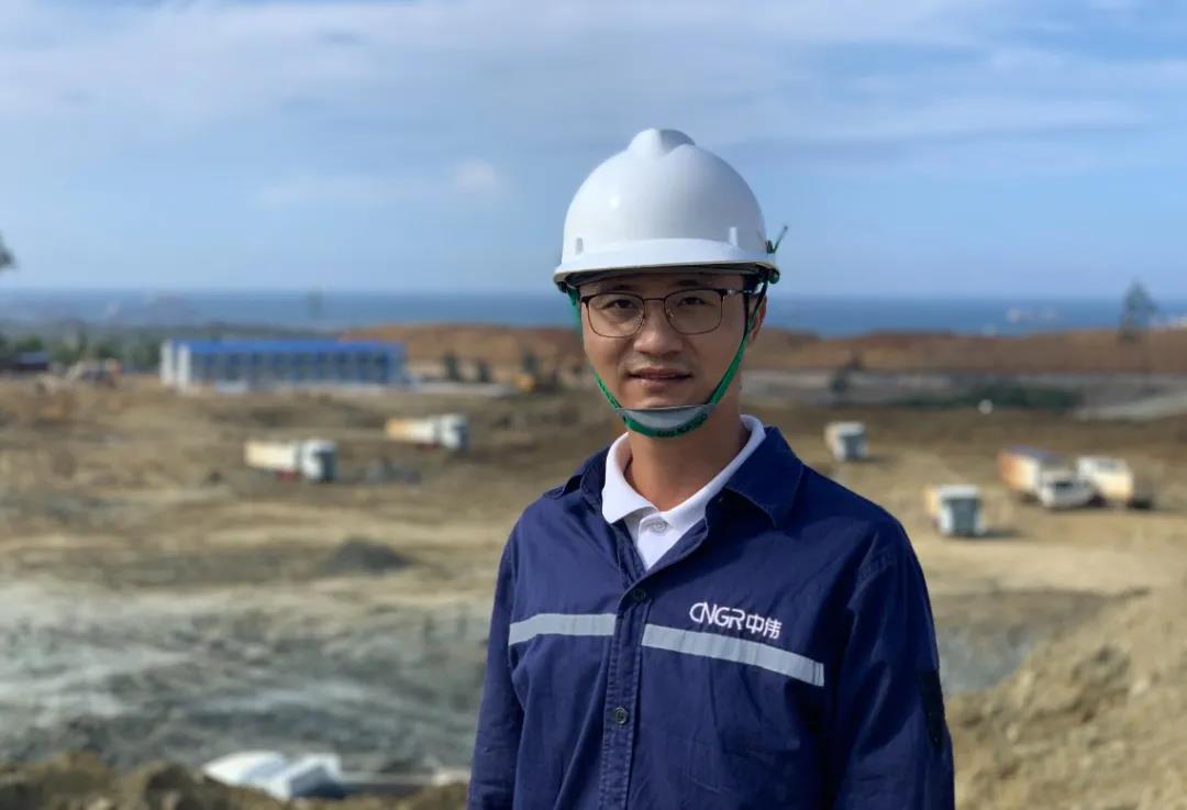 �¾��ܶ���ح���ͣ����ŵ׵��໯�����еĹ� ��װ������