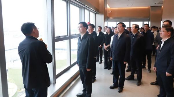 ͭ����ί�������ѫ�ʡ������Ļ�����Ŀ��Ħ�Ÿ����˹��ʴ�������