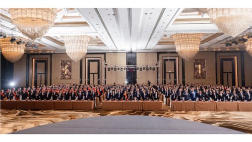 �����ά �������£����˹��ʴ����ɷ�2024���ܽ�������2025���ͷ���¡������